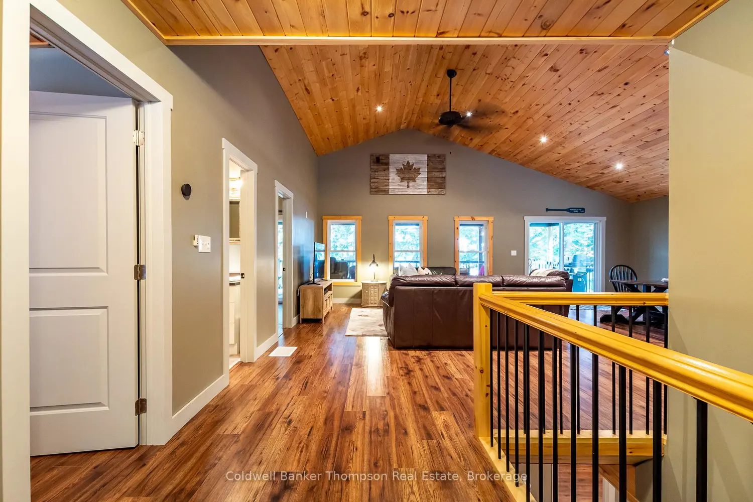 691 South Shore Drive photo 4