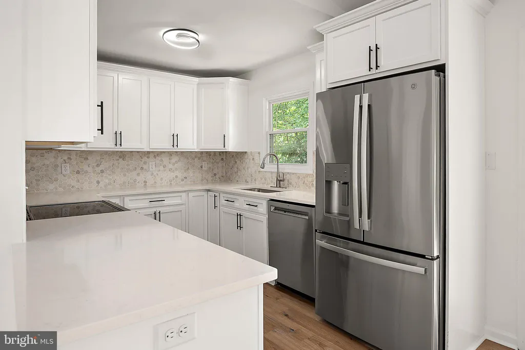 302 Franklin Avenue, Berlin, MD 21811 photo 2