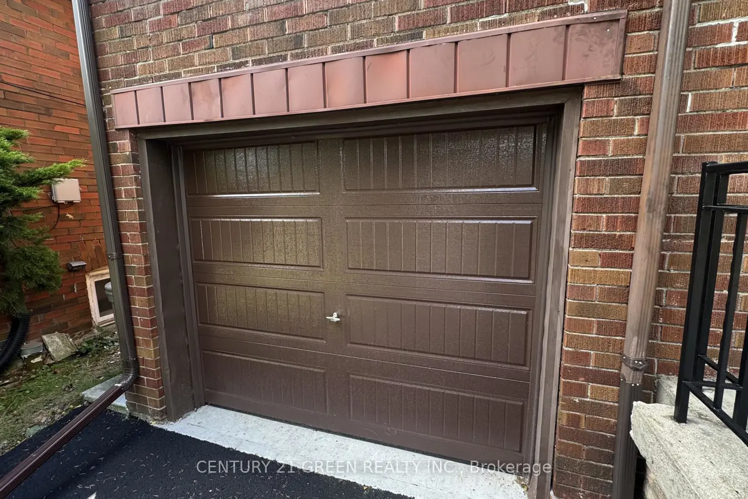 102 Dalewood Avenue photo 3