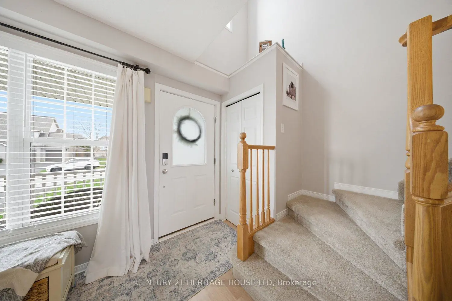 34 Primrose Drive photo 2