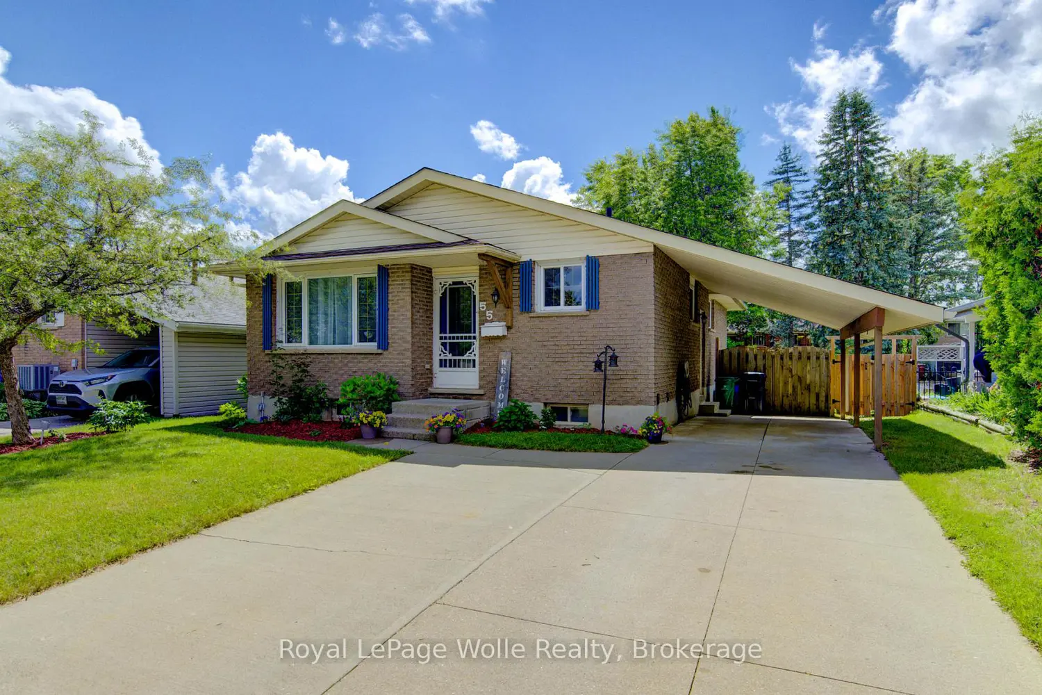 55 Southwood Drive photo 3