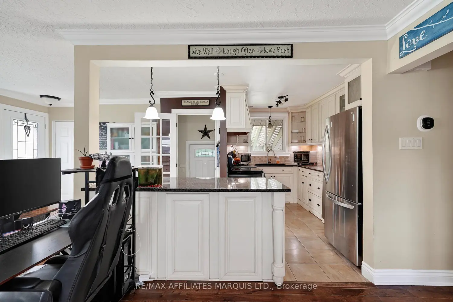 19 Dunbar Avenue photo 5