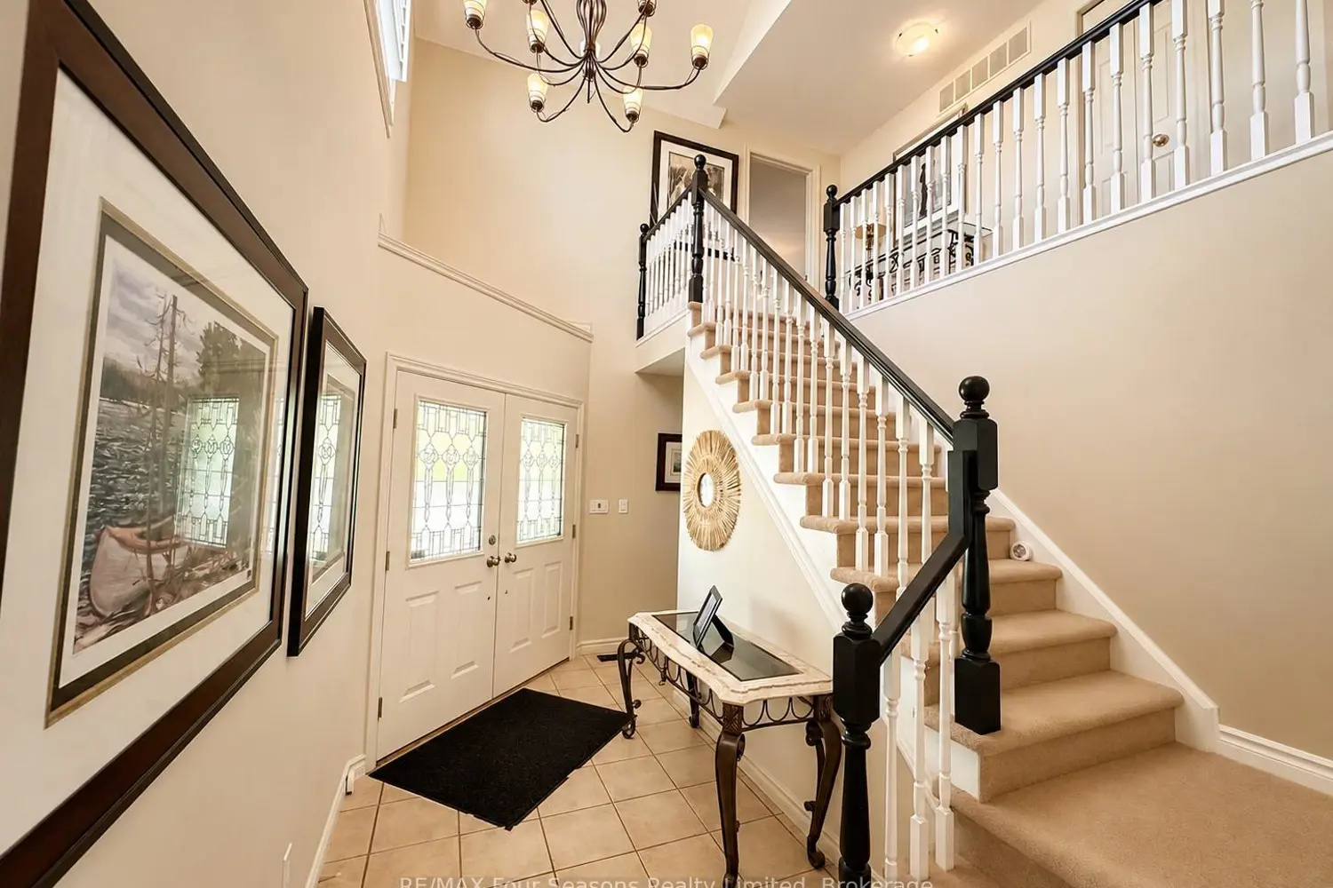 59 Highlands Crescent photo 4