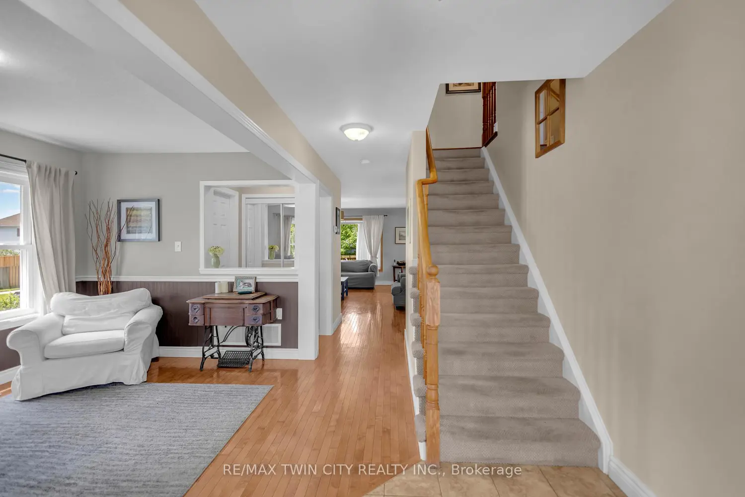 124 Blackburn Drive photo 2