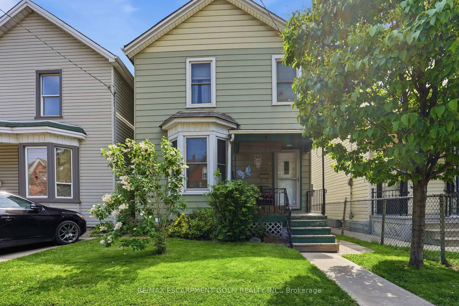 22 Cheever Street photo 2
