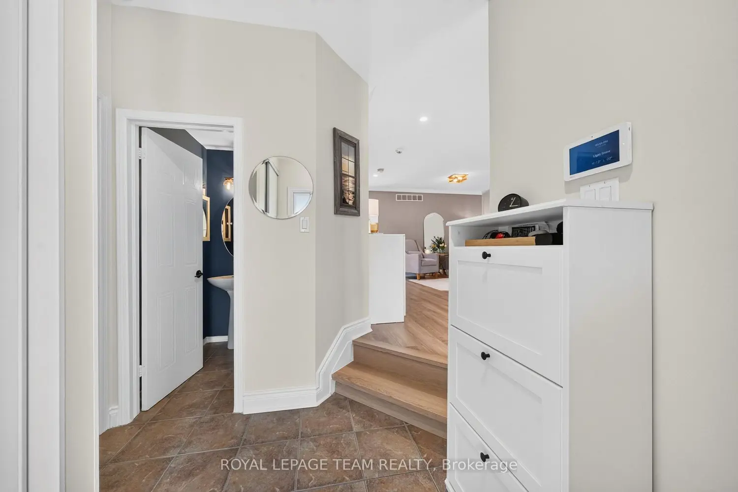 191 Windhurst Drive photo 4
