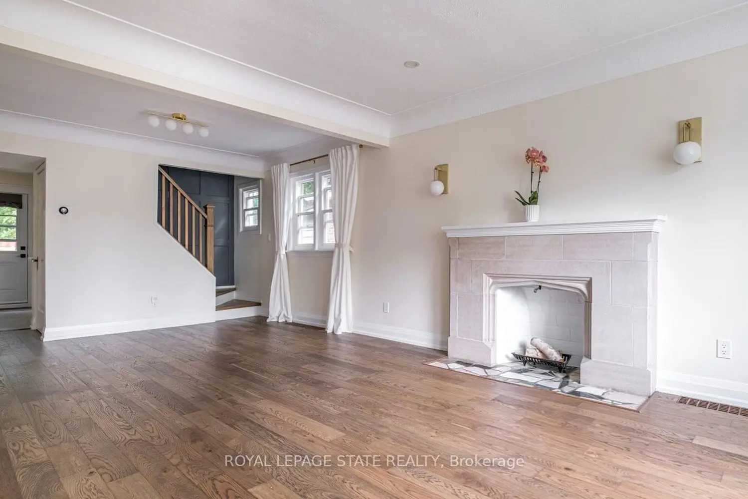 10 Dorset Place photo 3