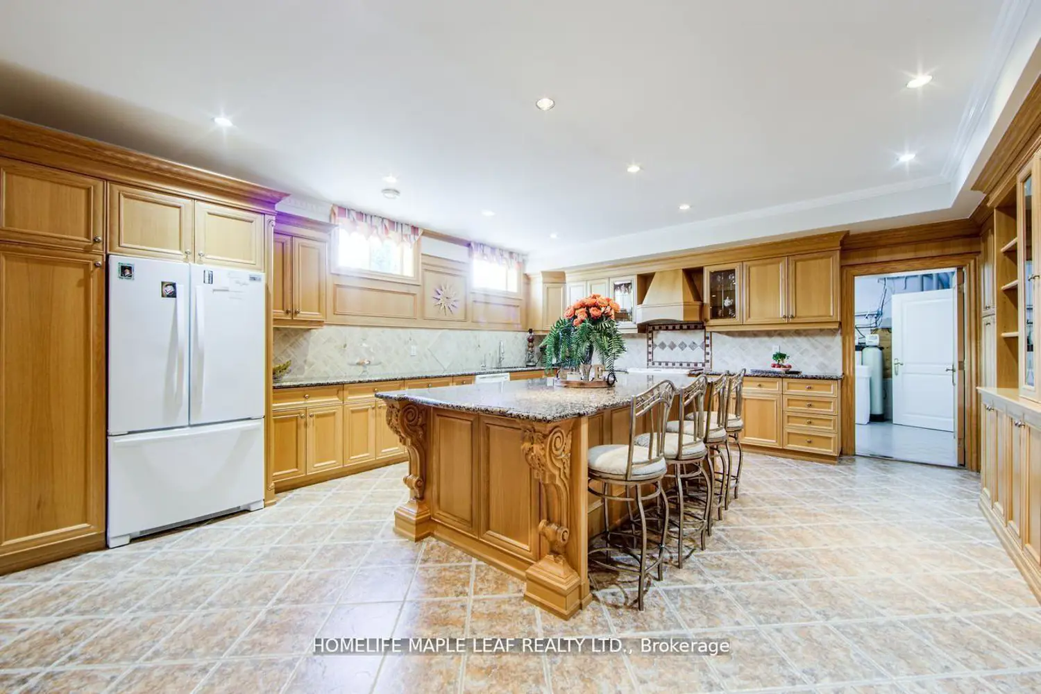 2280 Simcoe County Road 27 photo 2