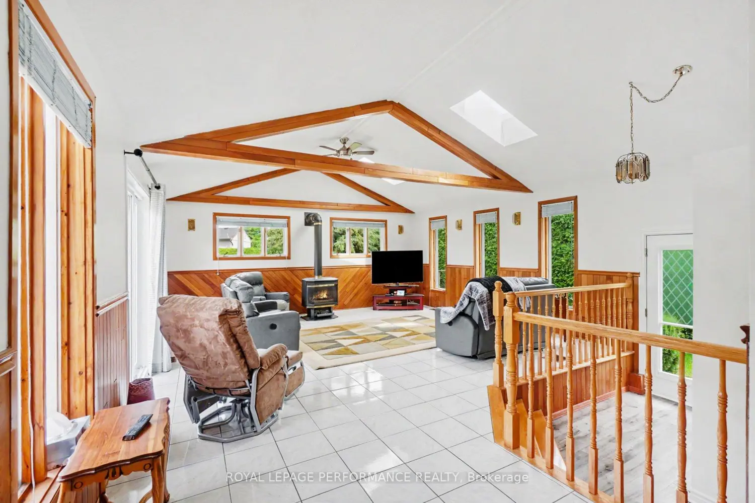 1599 Maxime Street photo 5