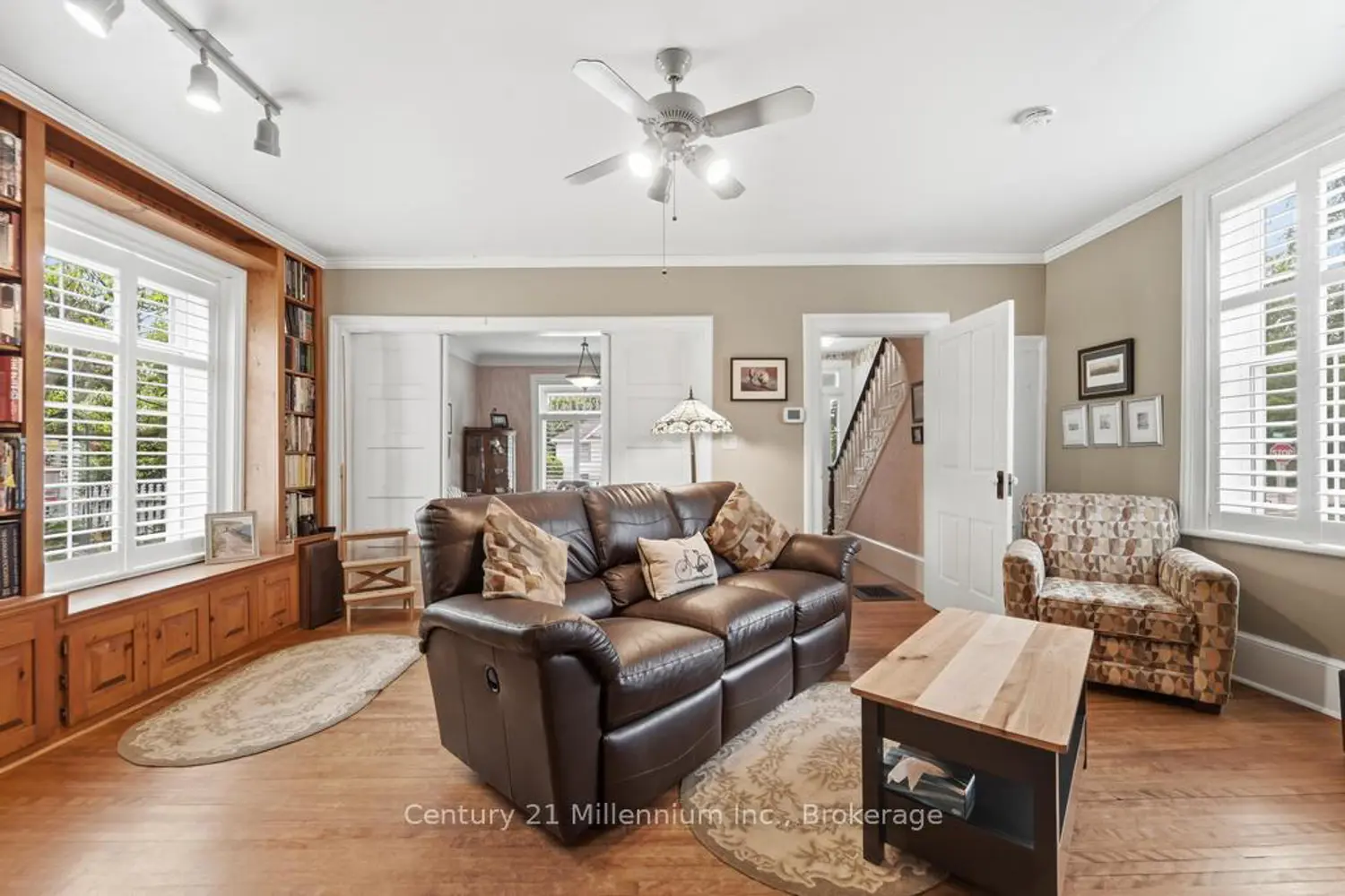 1145 Queen Street photo 5