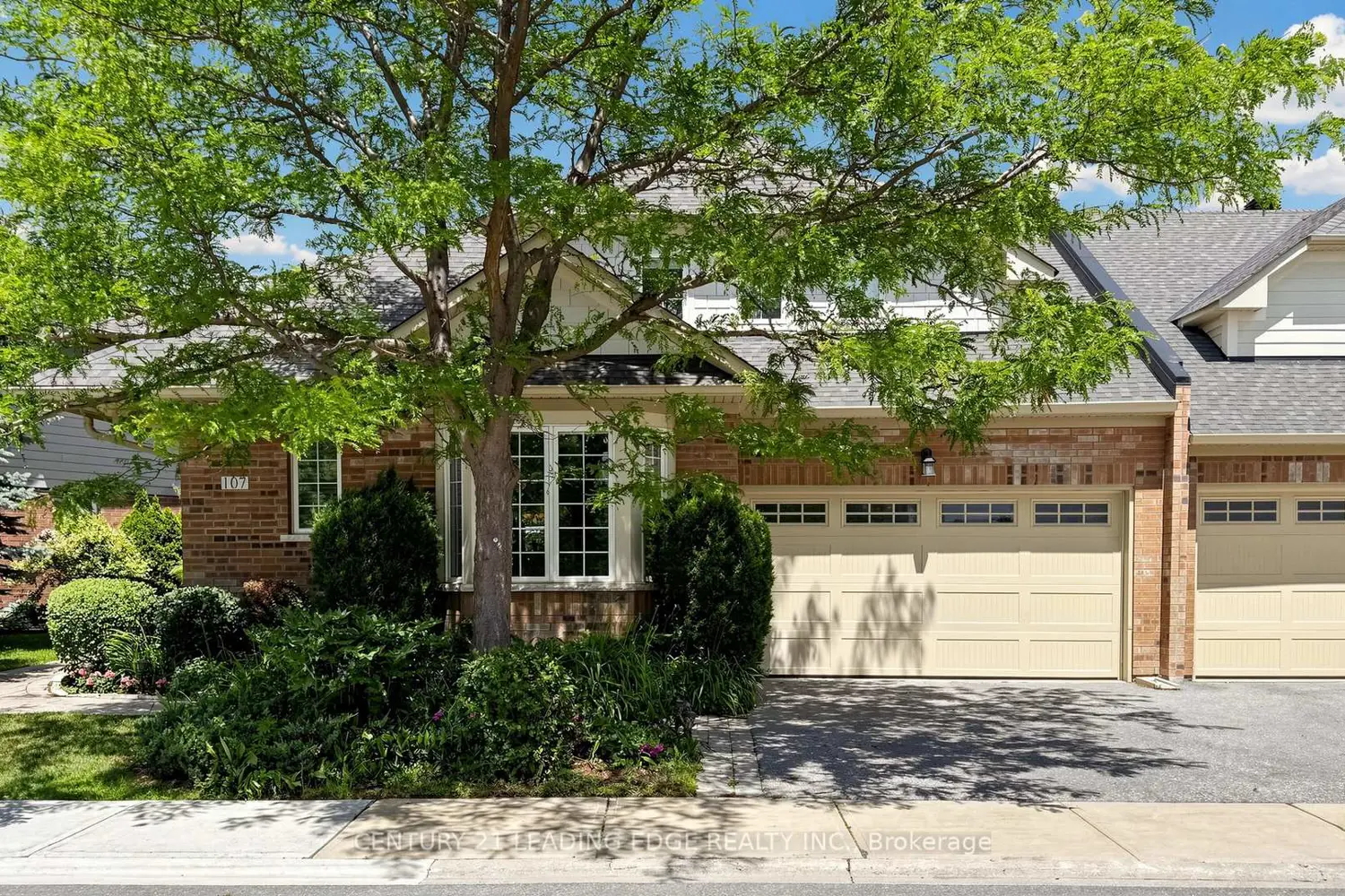 107 Lakeside Vista Way