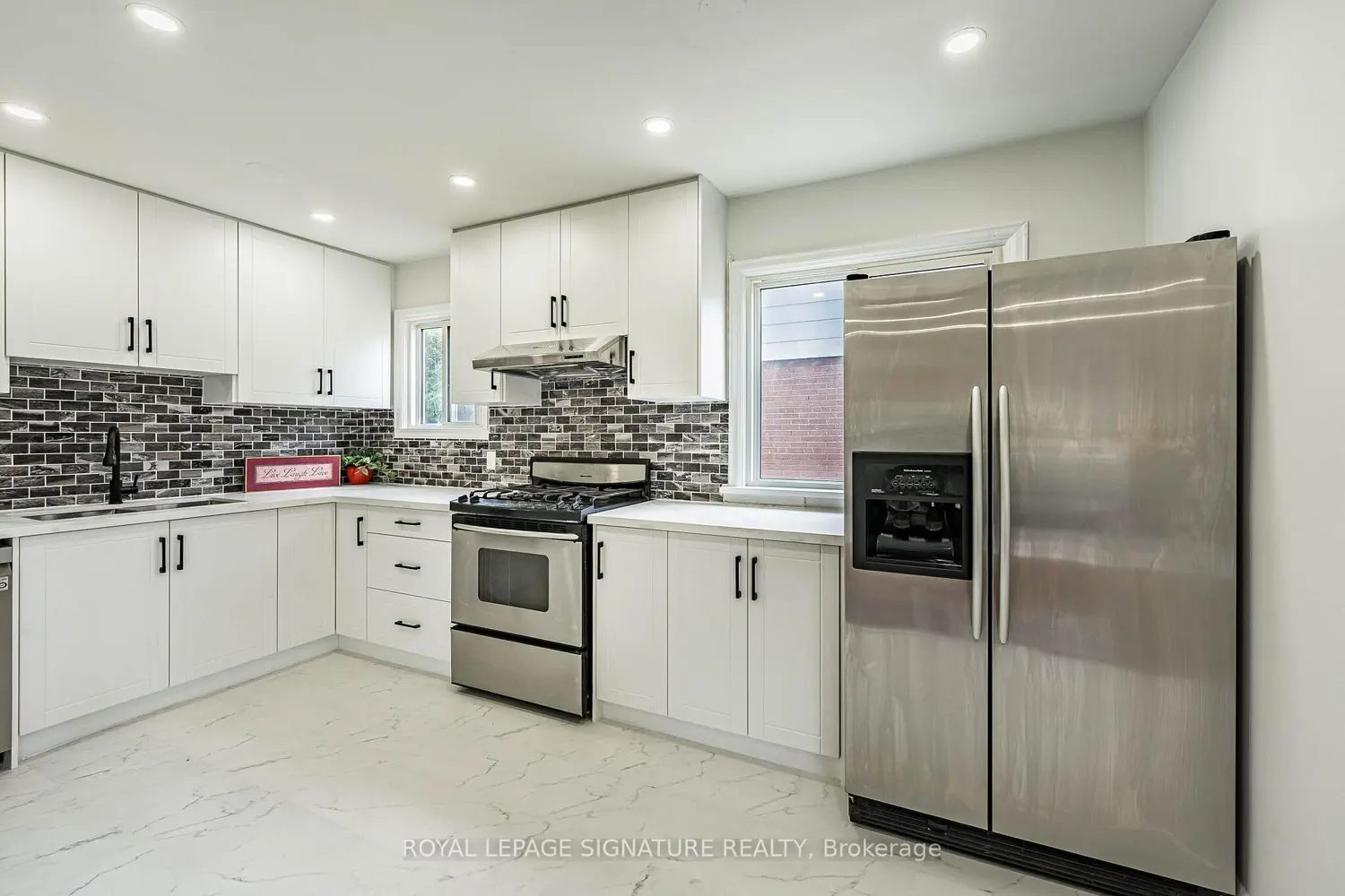 7 Putney Road photo 4