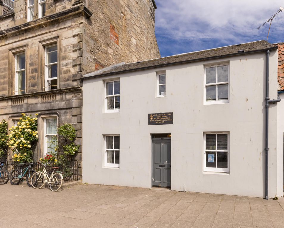 5 bed terraced house for saleNorth Street, St Andrews KY16
