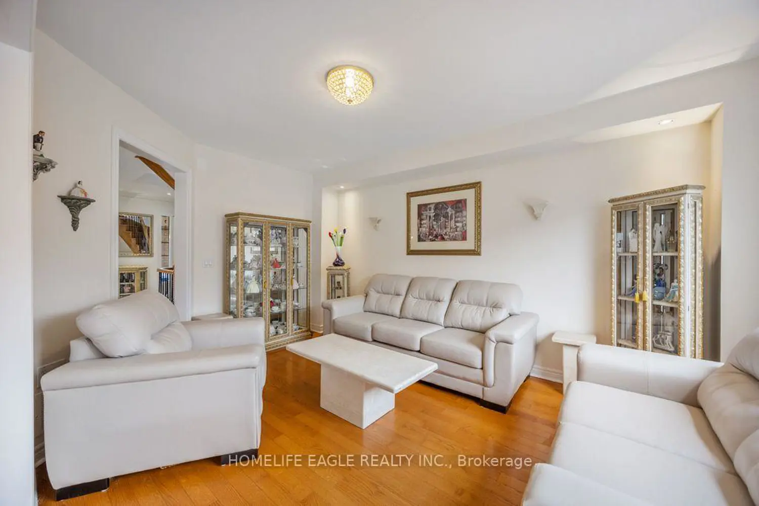 7 Headwater Road photo 2