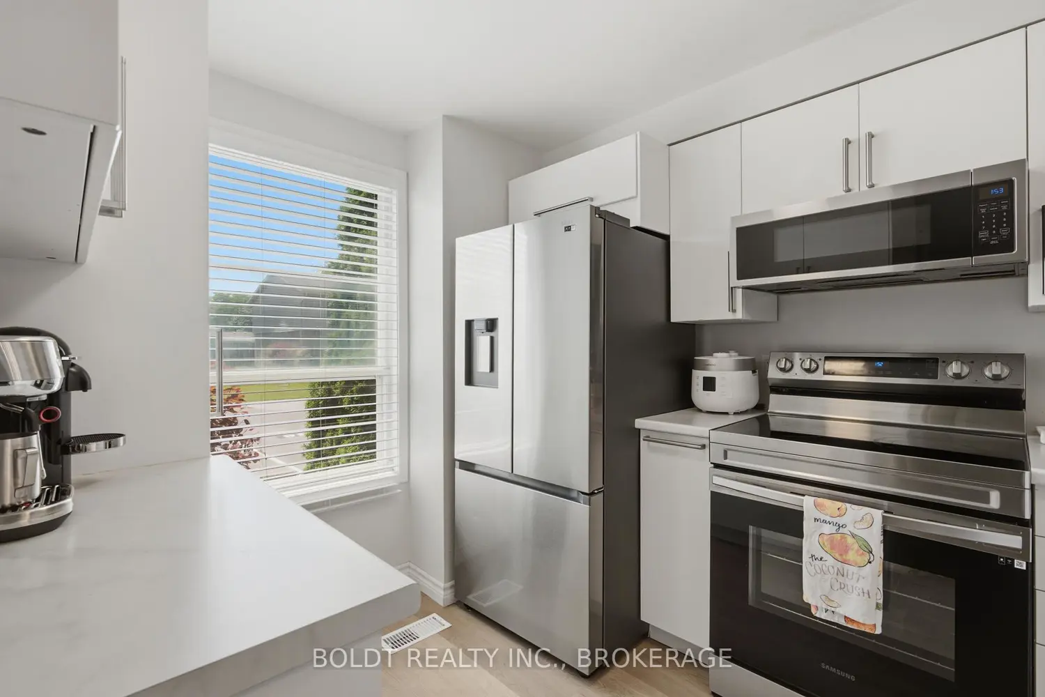 242 Lakeport Road 27 photo 2