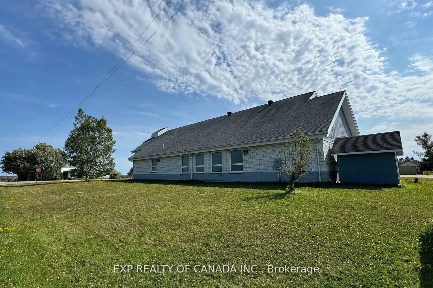 2323 Genier Road photo 2
