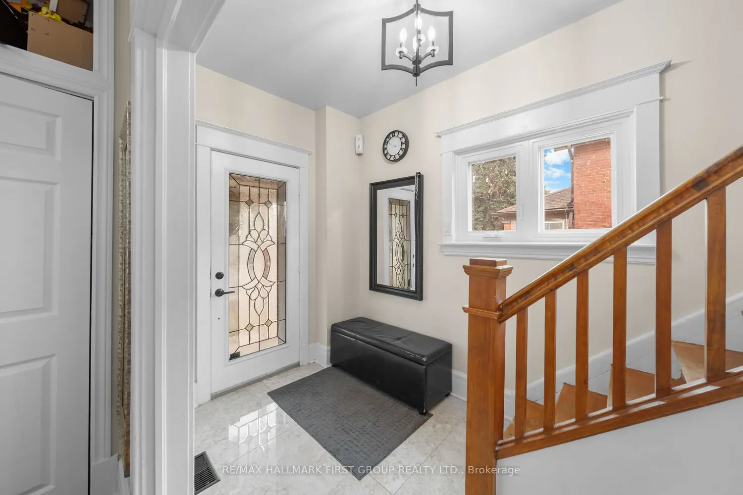 7 Mcmurchy Avenue photo 5