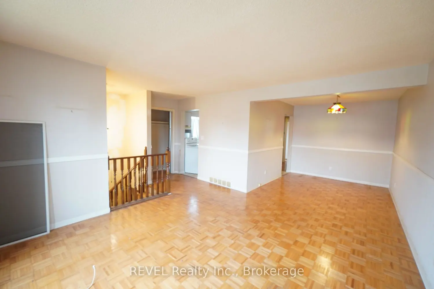 7468 Alex Avenue photo 3