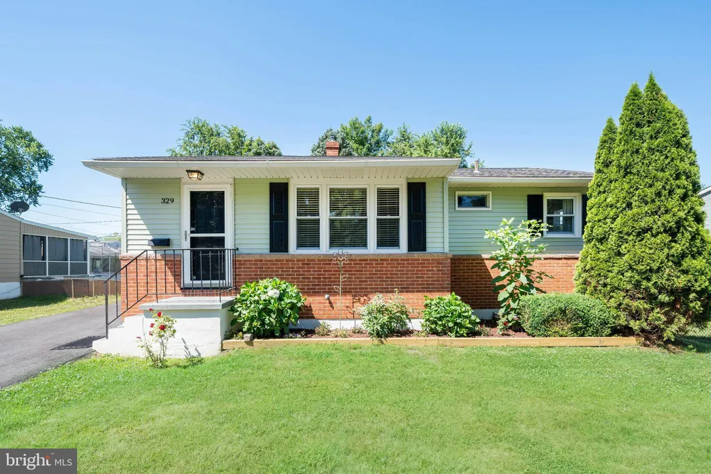 329 Tamara Circle, Newark, DE 19711 photo 3