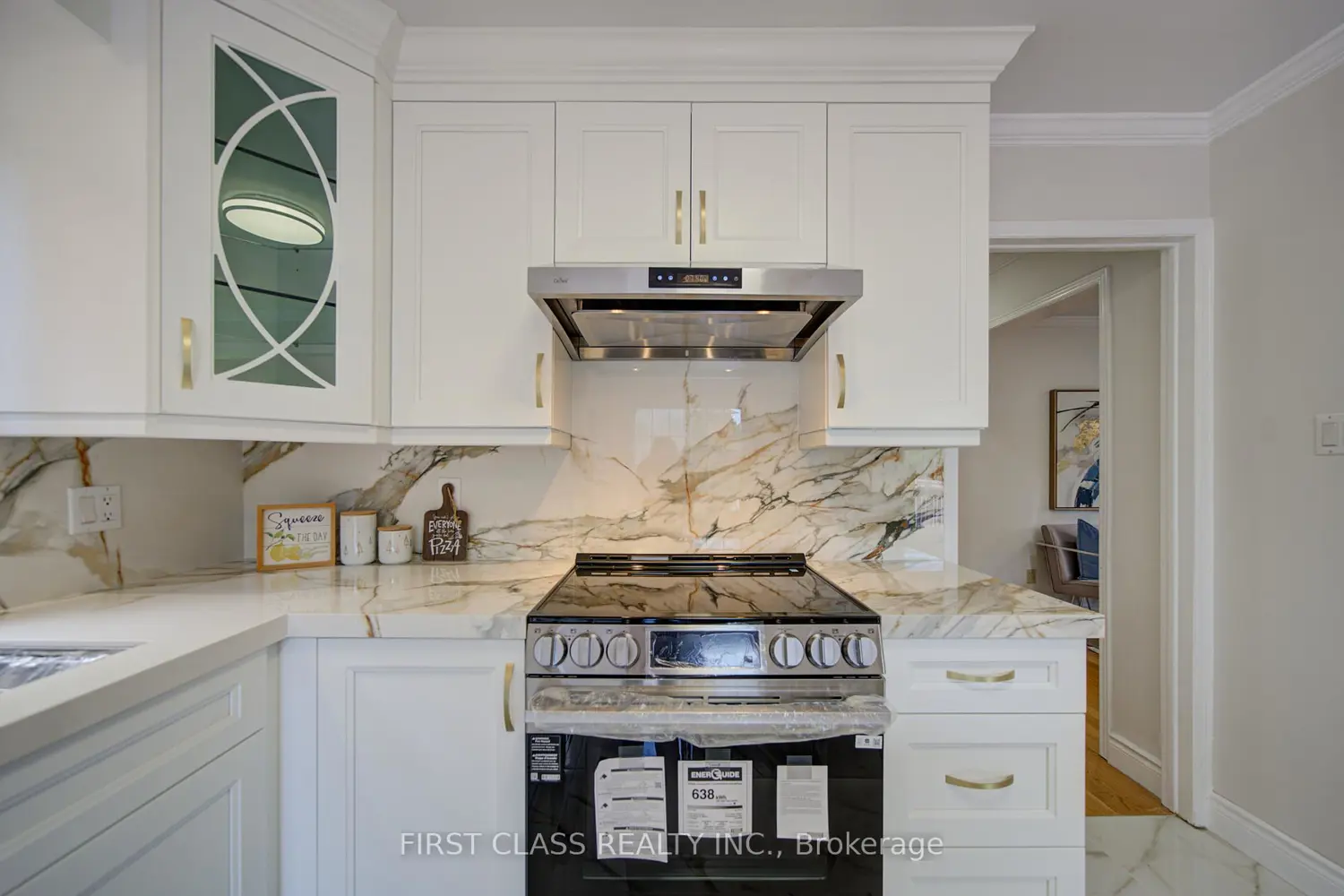 4503 Kimbermount Avenue photo 3