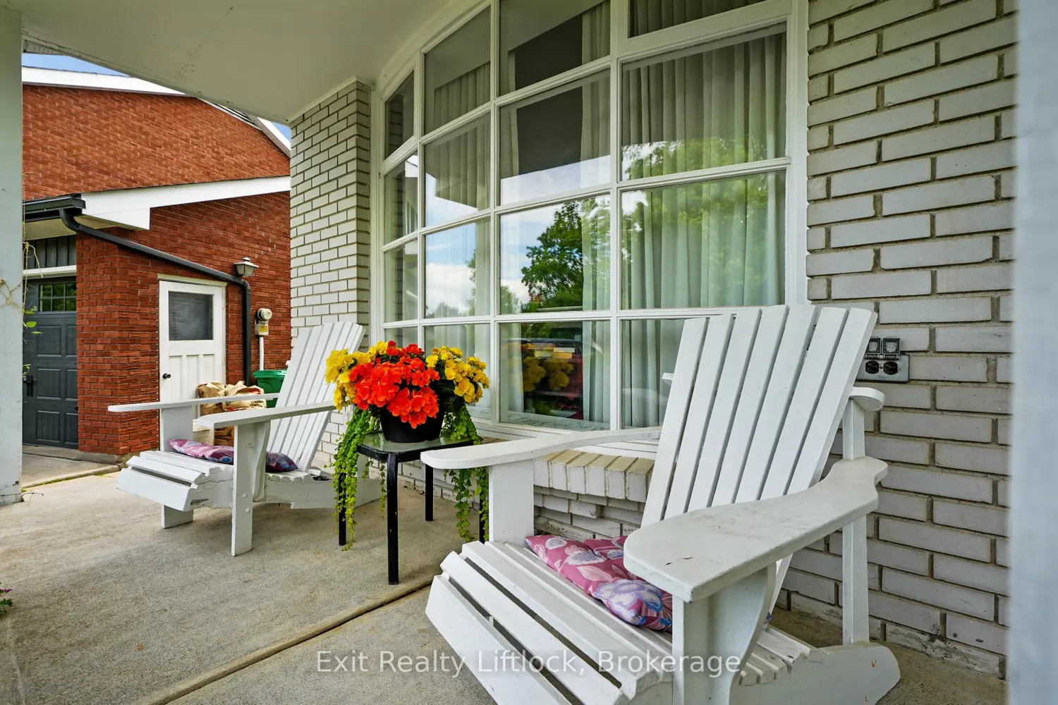1219 Edmison Drive photo 4