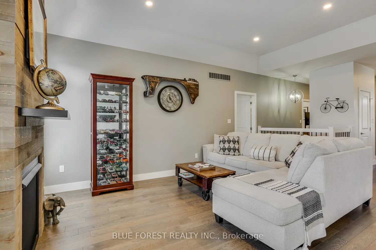 4700 Hamilton Road 50 photo 2