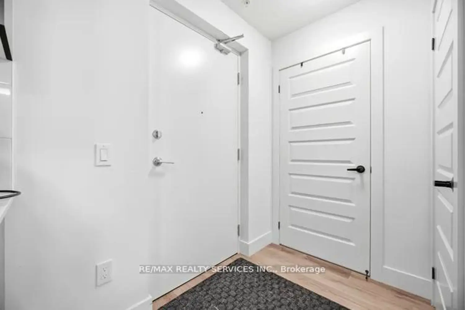 1101 Lackner Place 309 photo 5