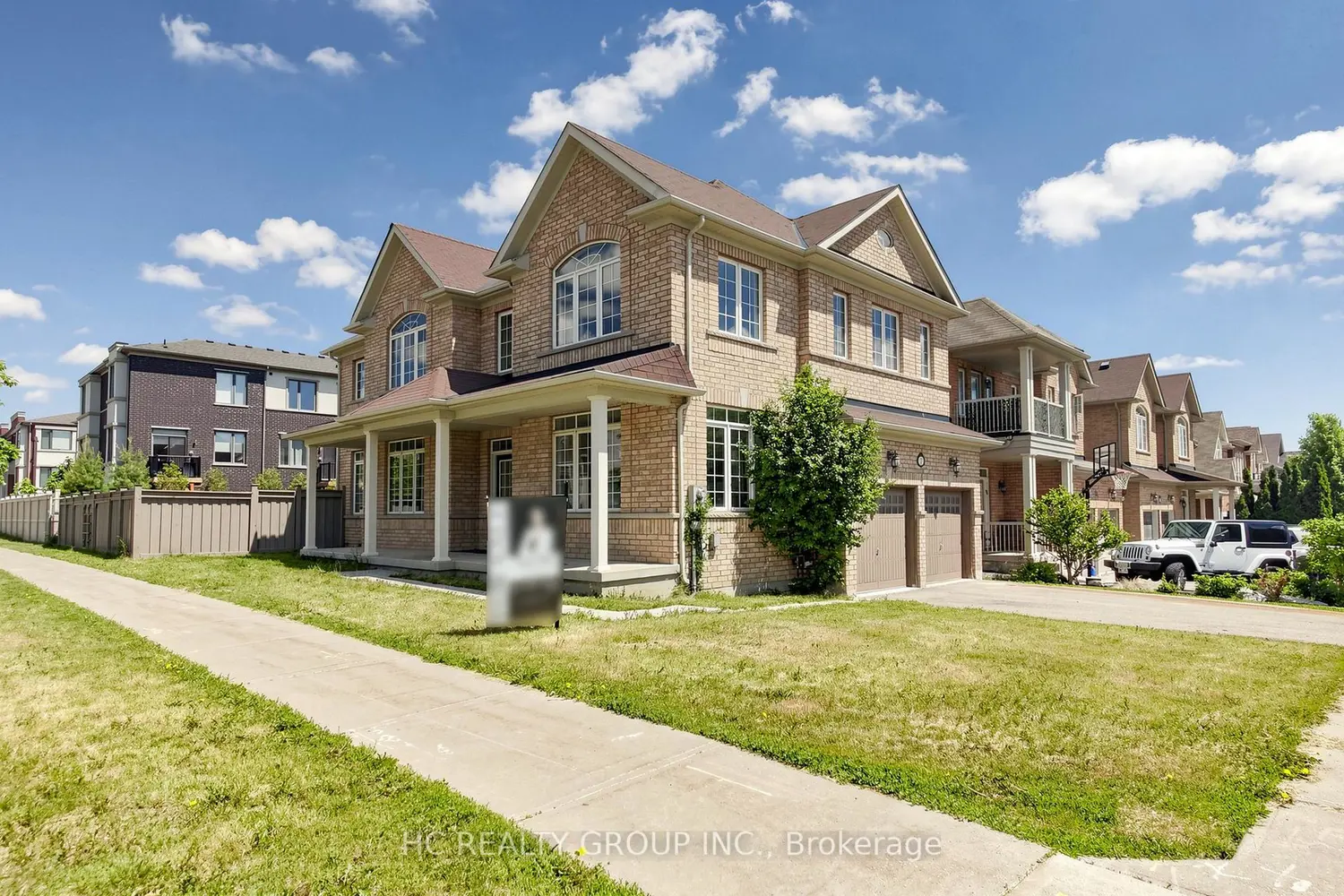 2 Apple Grove Court photo 3