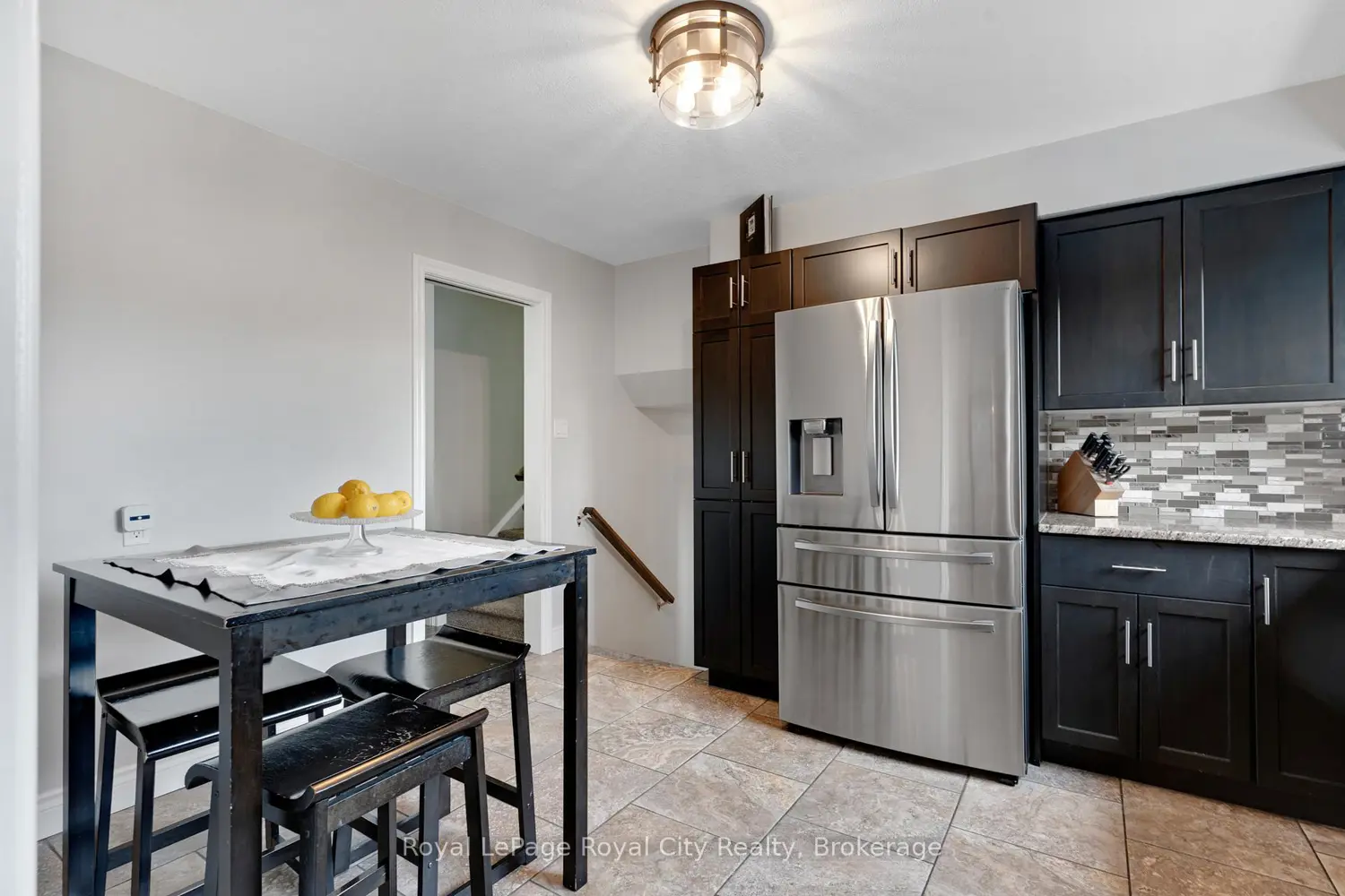 51 Elginfield Drive photo 4