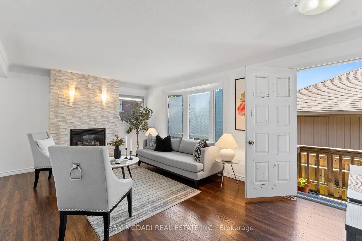 7570 Nadia Court photo 4