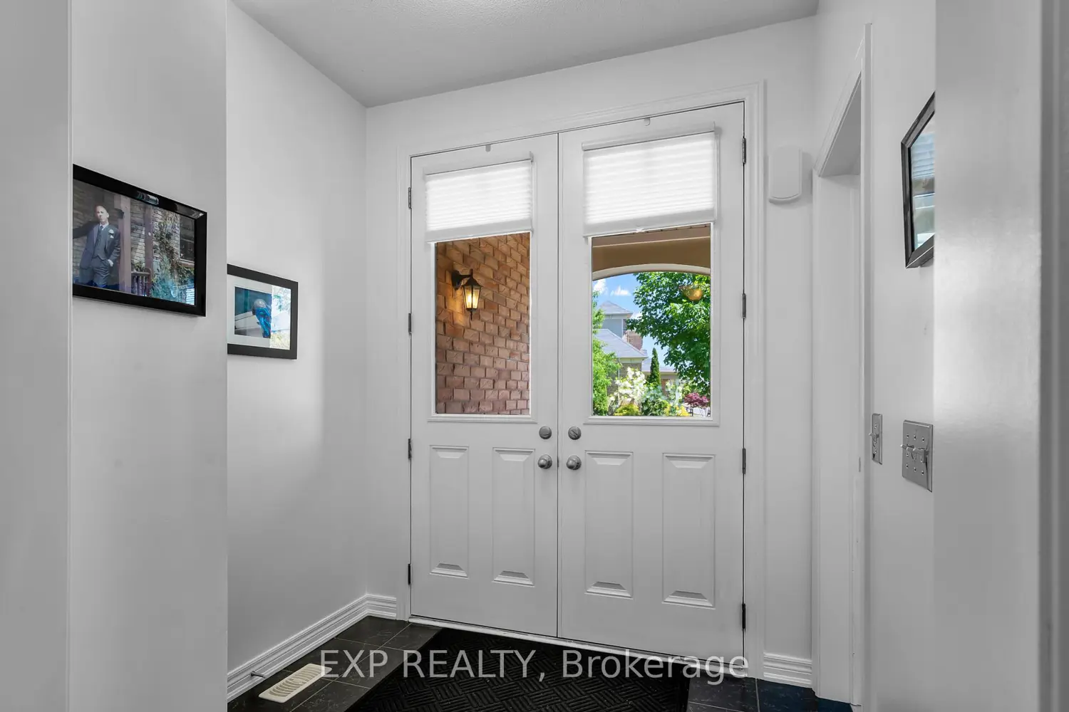 9001 Tristar Crescent photo 3