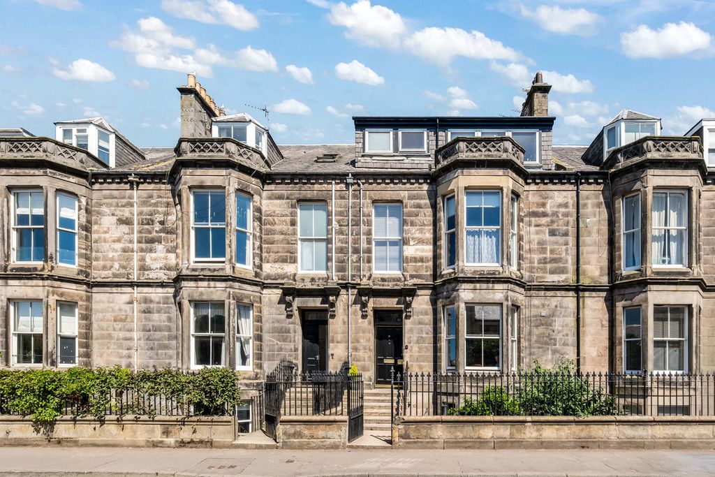 2 bed flat for saleAlexandra Place, St Andrews, 9 KY16