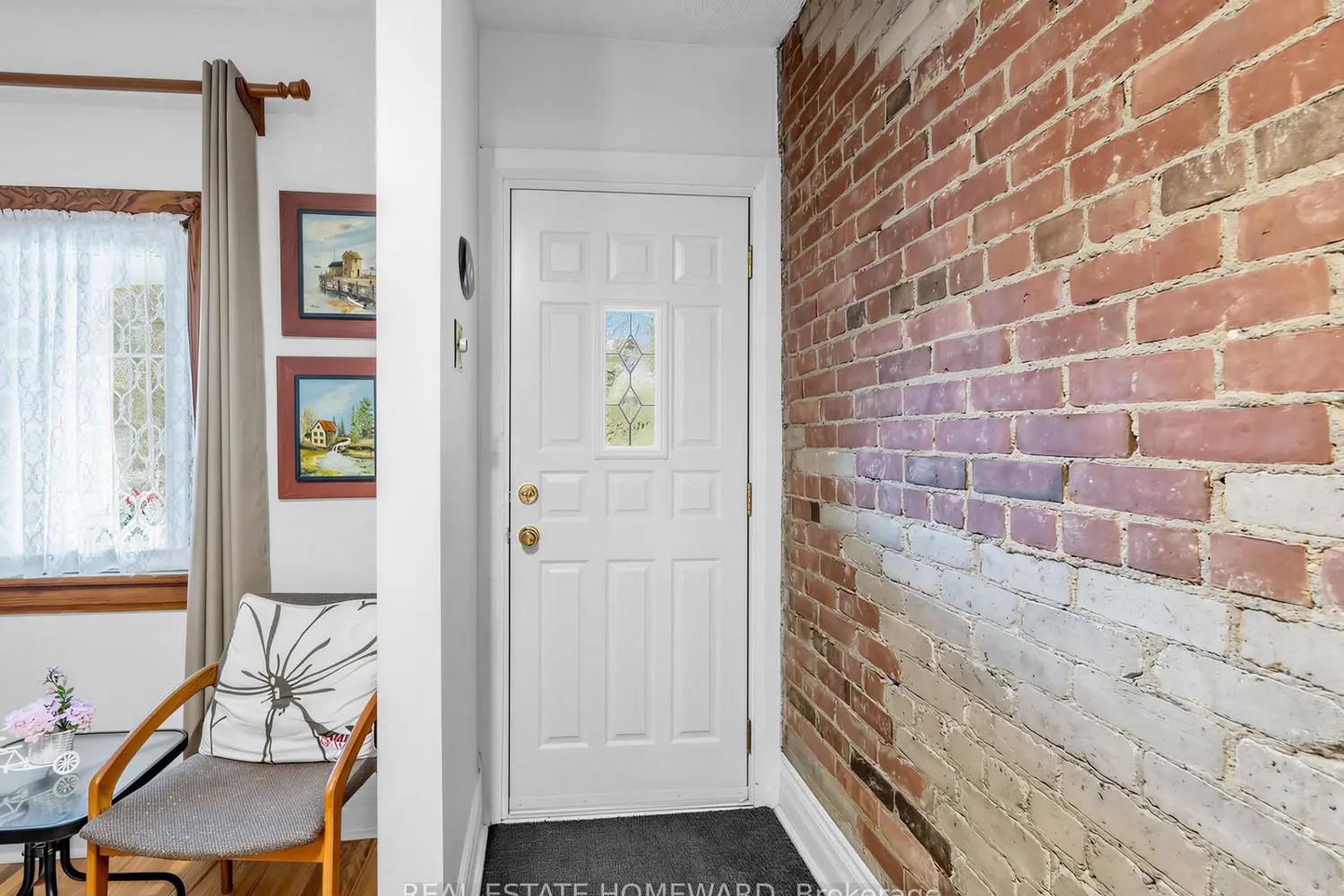 132 Woodmount Avenue photo 2