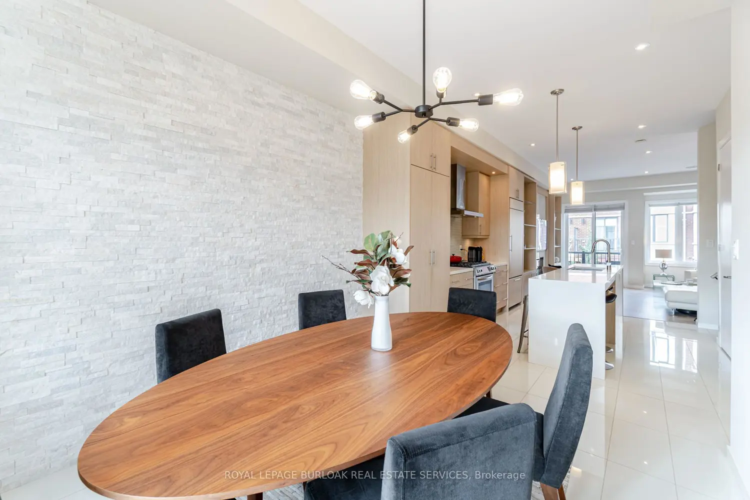 467 Nautical Boulevard photo 5