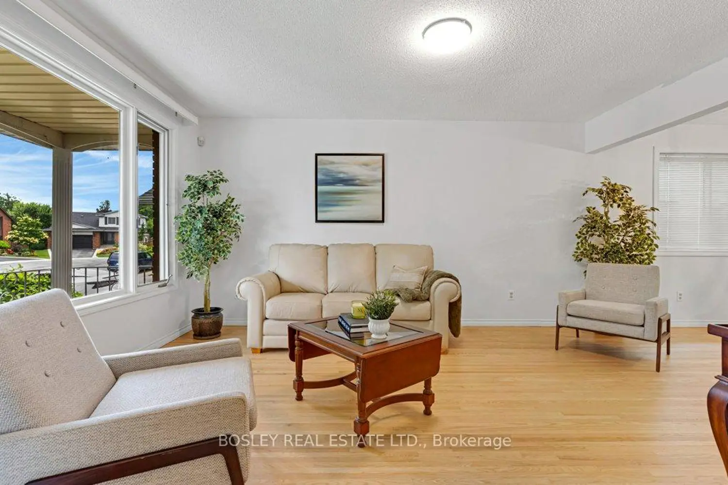31 Pinewarbler Drive photo 4
