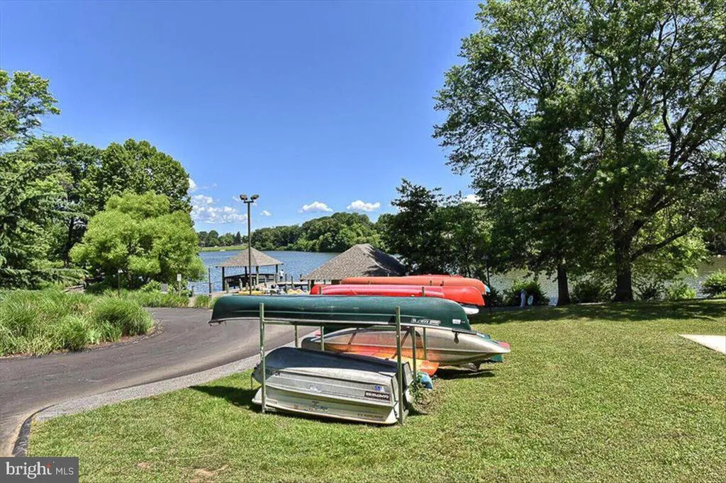 9668 Brassie Way, Montgomery Village, MD 20886