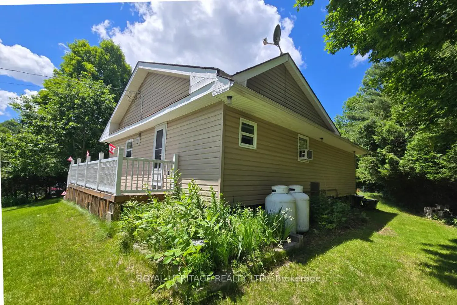 1021 Spruce Trail 15 photo 4