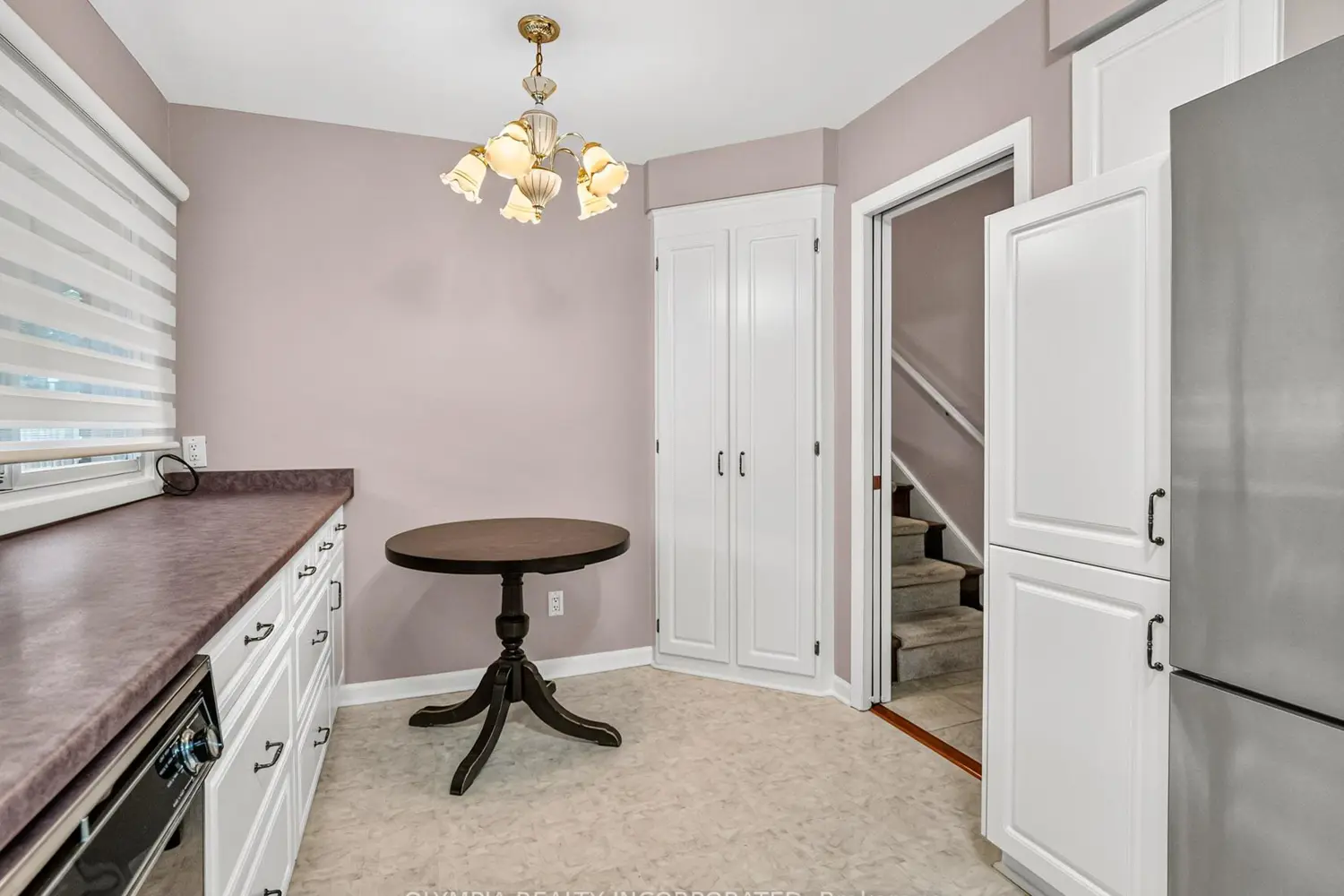 6345 Glengate Street photo 4