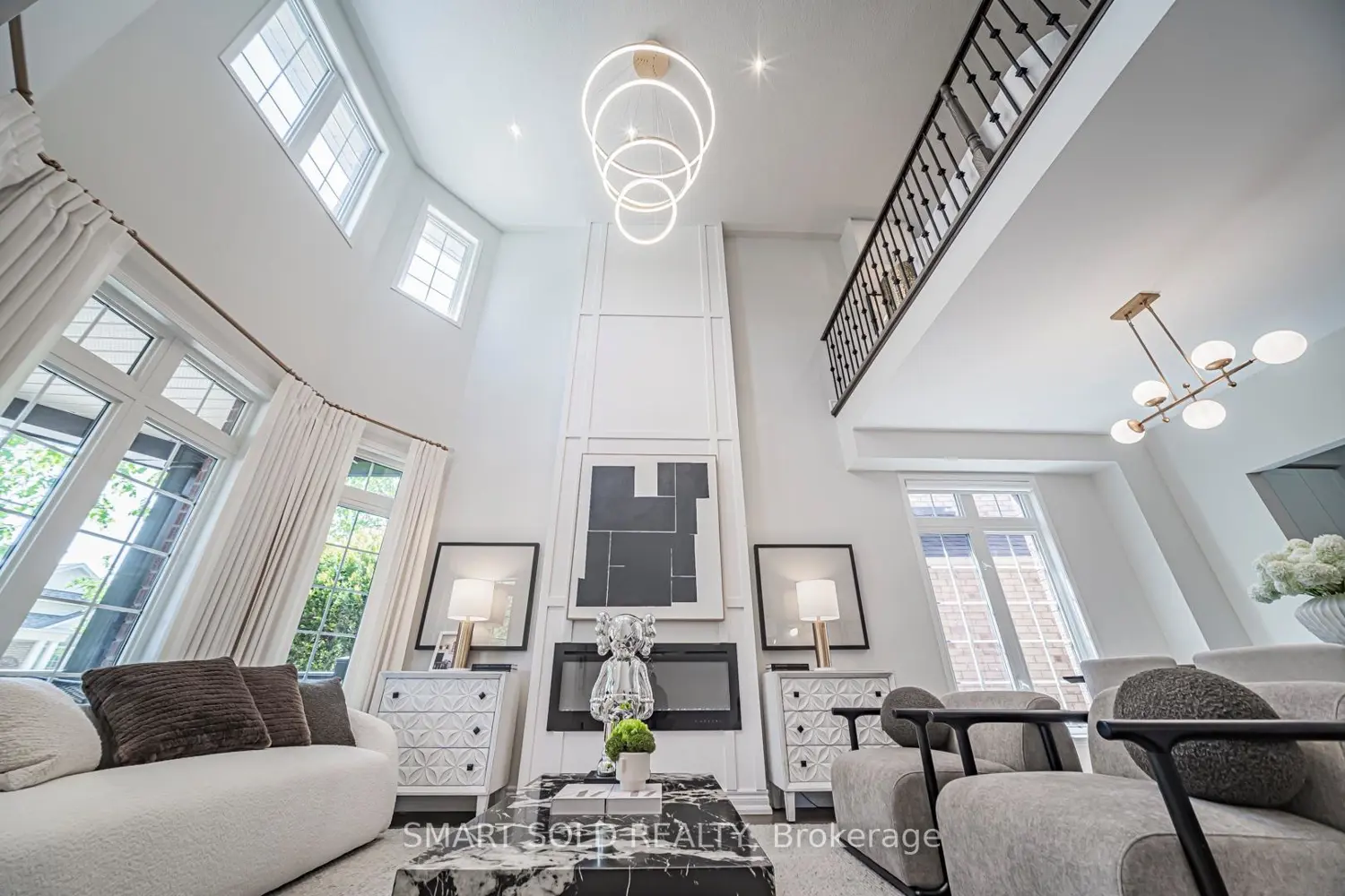 8 Gordon Weeden Road photo 2