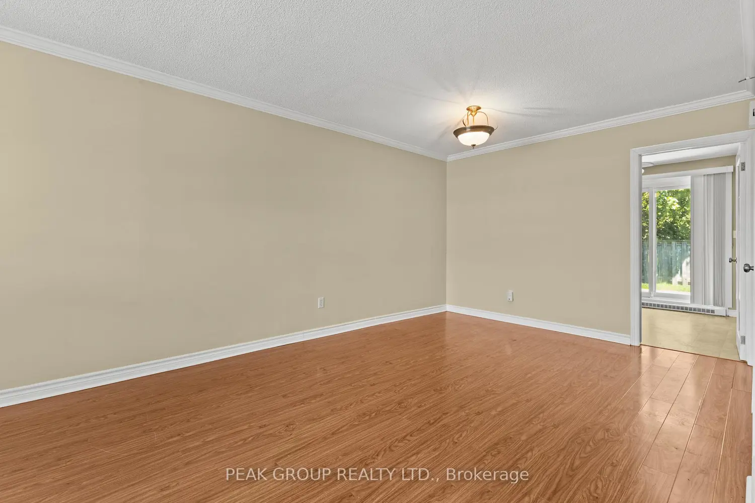 226 Vansickle Road 7 photo 4