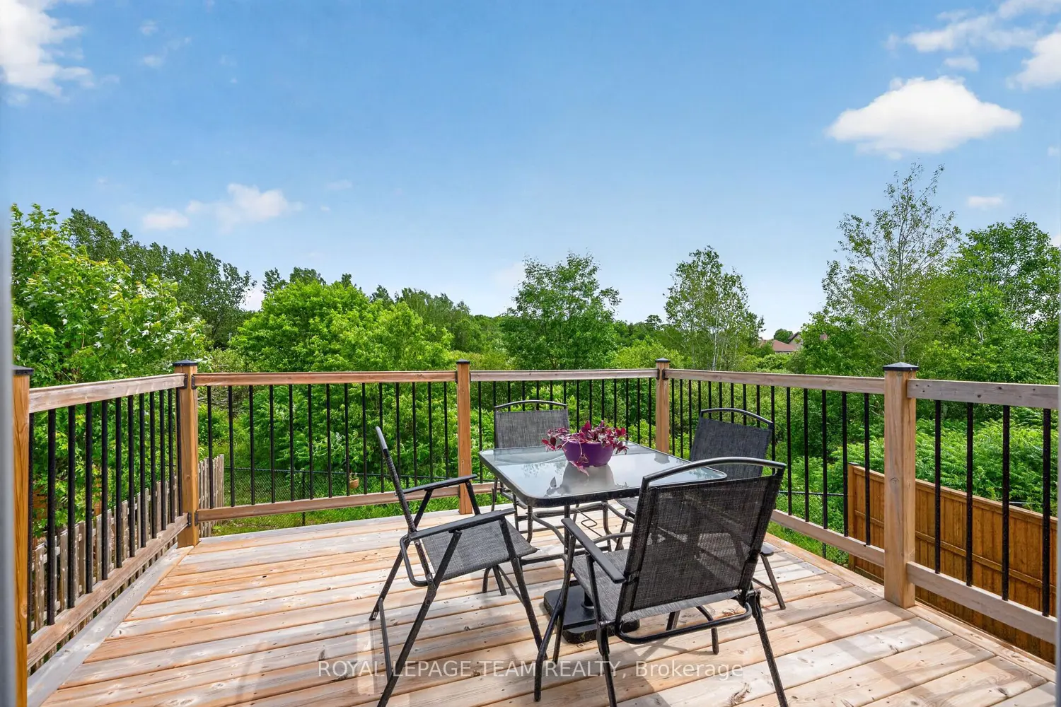 2269 Marble Crescent photo 4