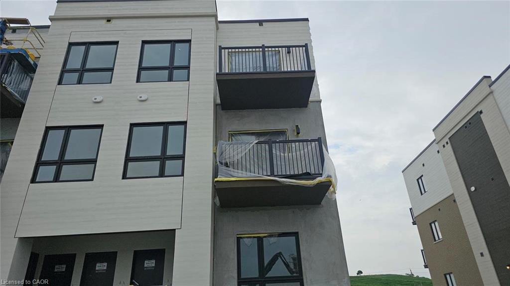 Q26-25 Palace Street, Kitchener, ON, N2E 0L3
