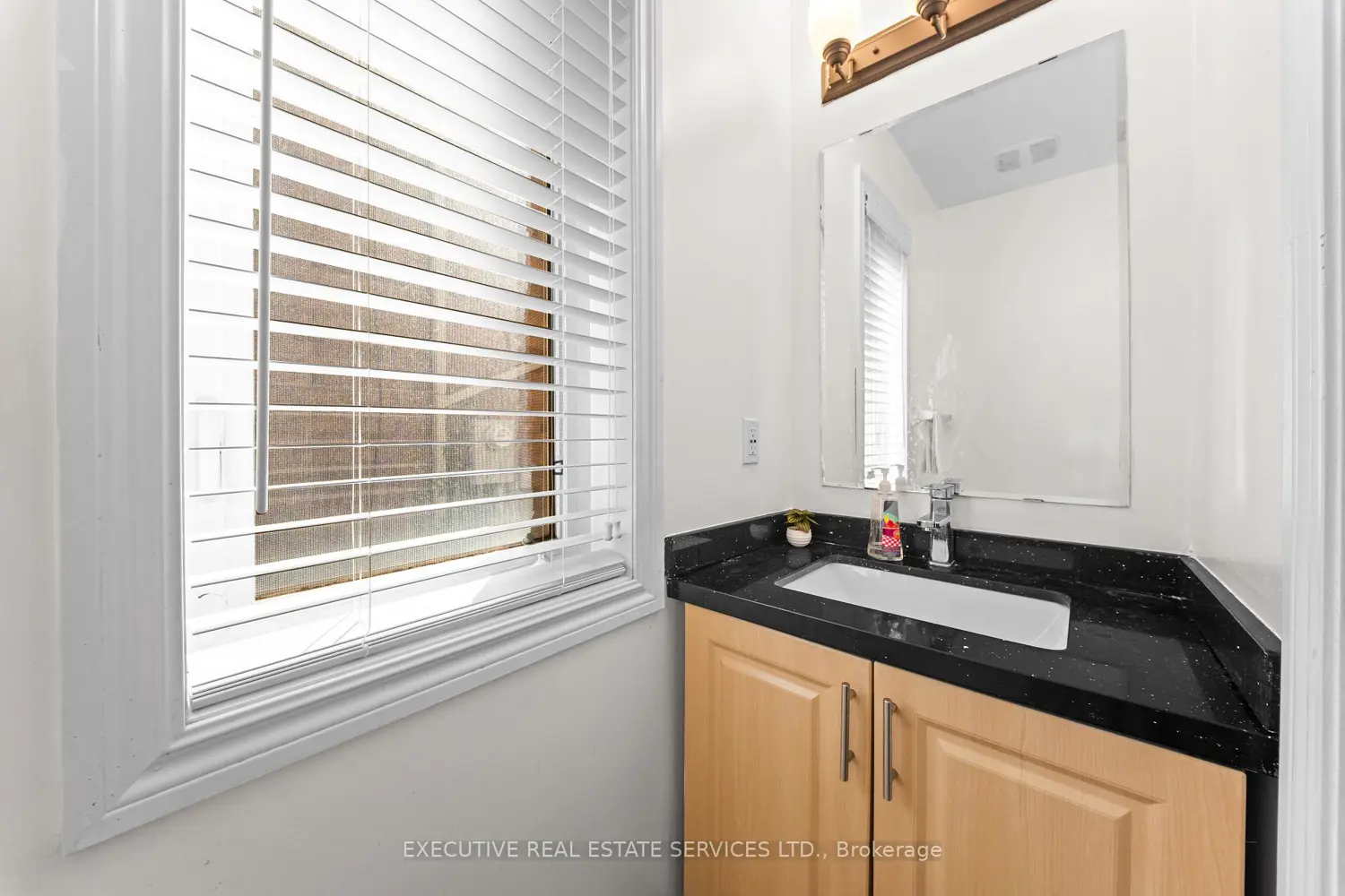 39 Kintyre Street photo 3