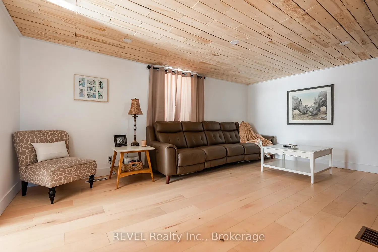 80 Lighthouse Drive photo 5