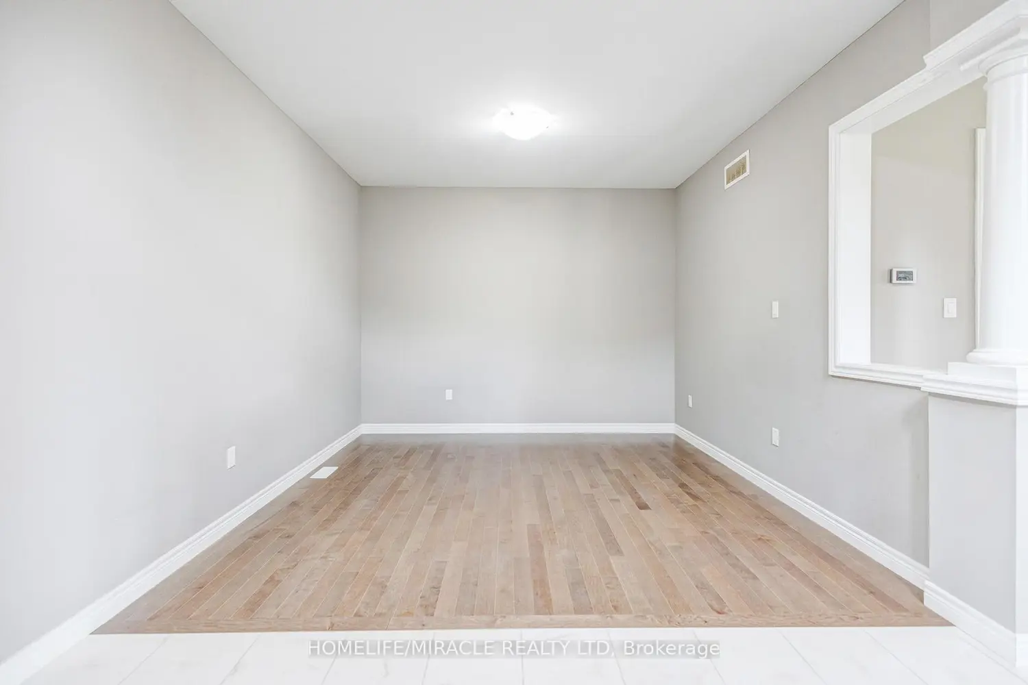 417 Rivertrail Avenue photo 5
