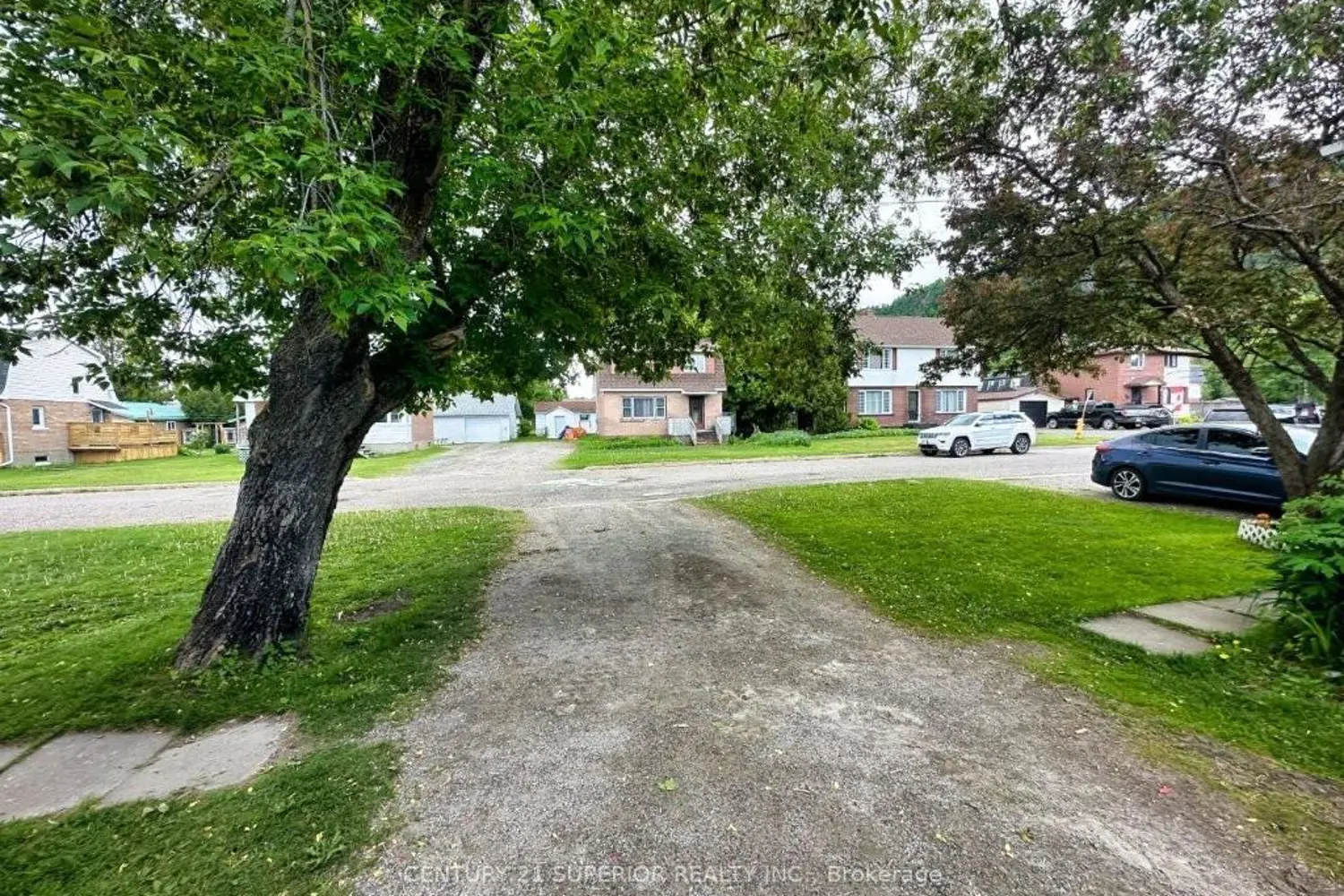113 Stadler Ave photo 5