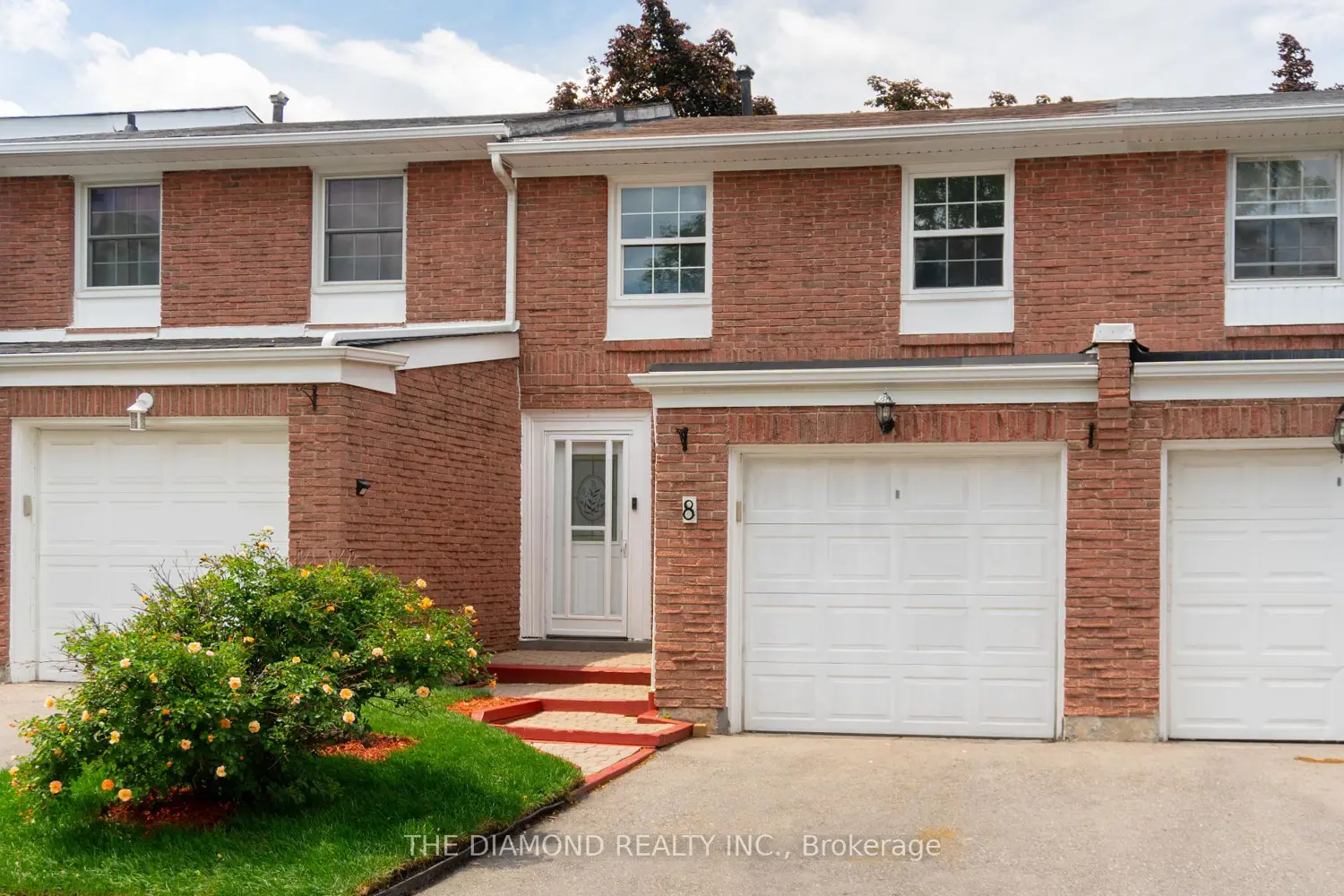 2288 The Collegeway 8 photo 2