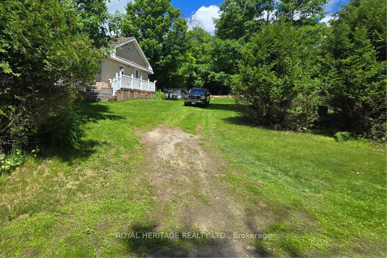 1021 Spruce Trail 15 photo 3