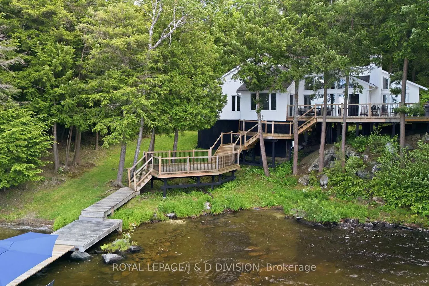 200 Blackstone Lake Water photo 3