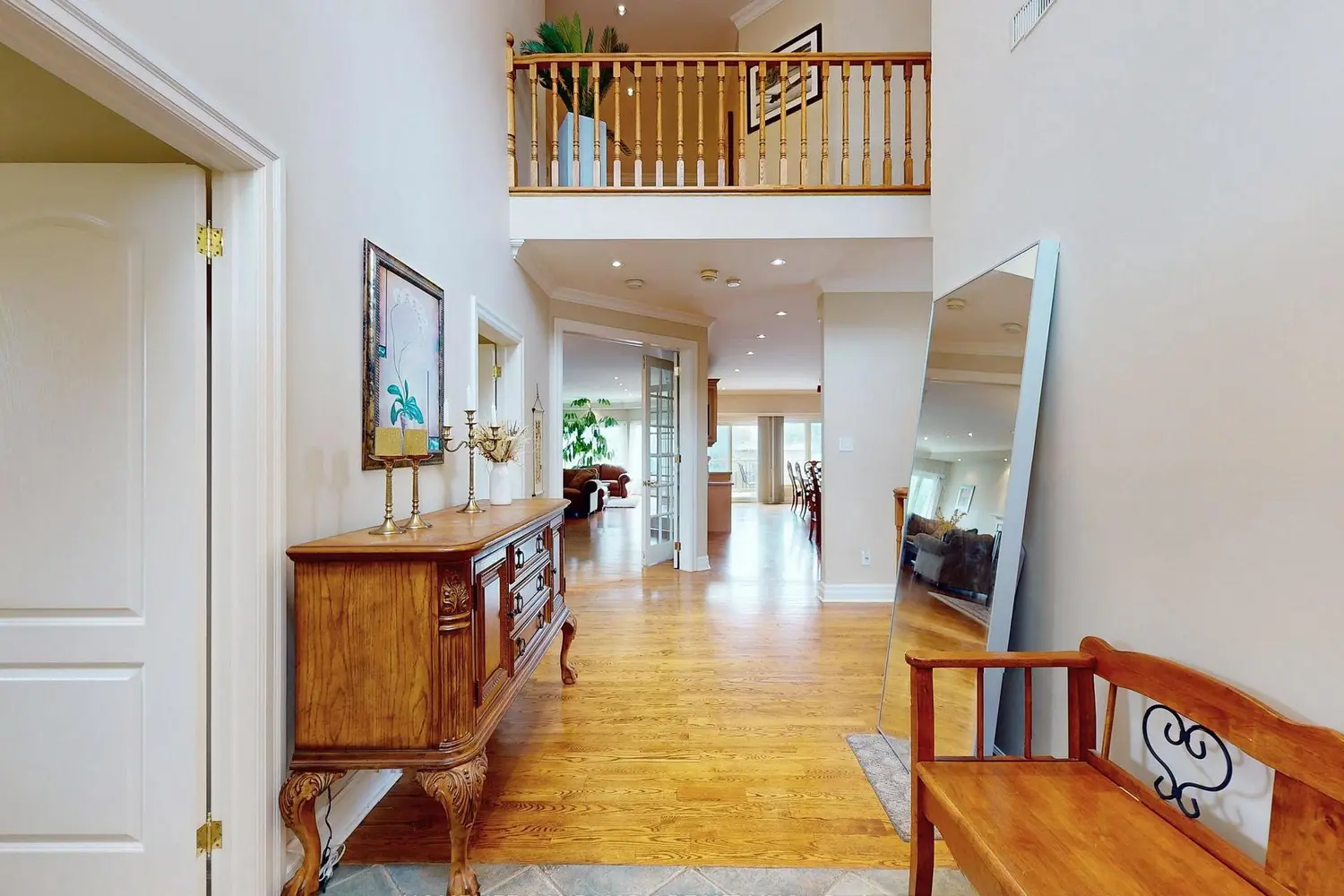52 Cedar Brae Boulevard photo 2